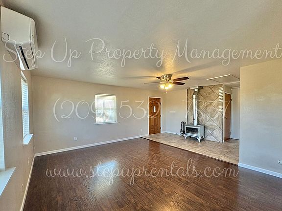 5th image of 10313 Crackerbox Rd