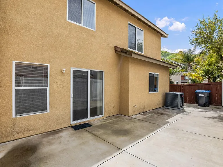 16474 Denhaven Ct — Photo 27