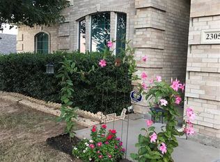 2305 Summer Brook Dr, Weatherford, TX 76087