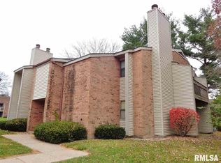 5728 N Autumn Ridge Ct, Peoria, IL