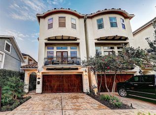 5615 Rose St, Houston, TX 77007