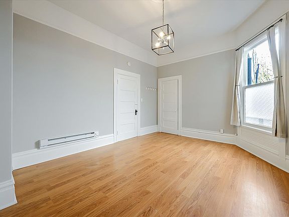 3rd image of 2865-2867 Folsom St #4