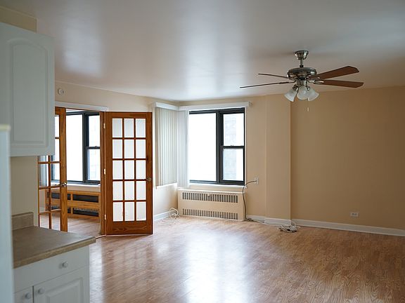 3rd image of 7355 S South Shore Dr APT 510