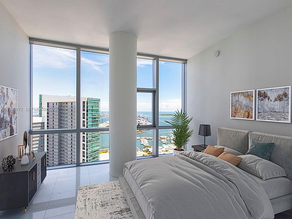 3rd image of 851 NE 1st Ave #Penthouse 5011