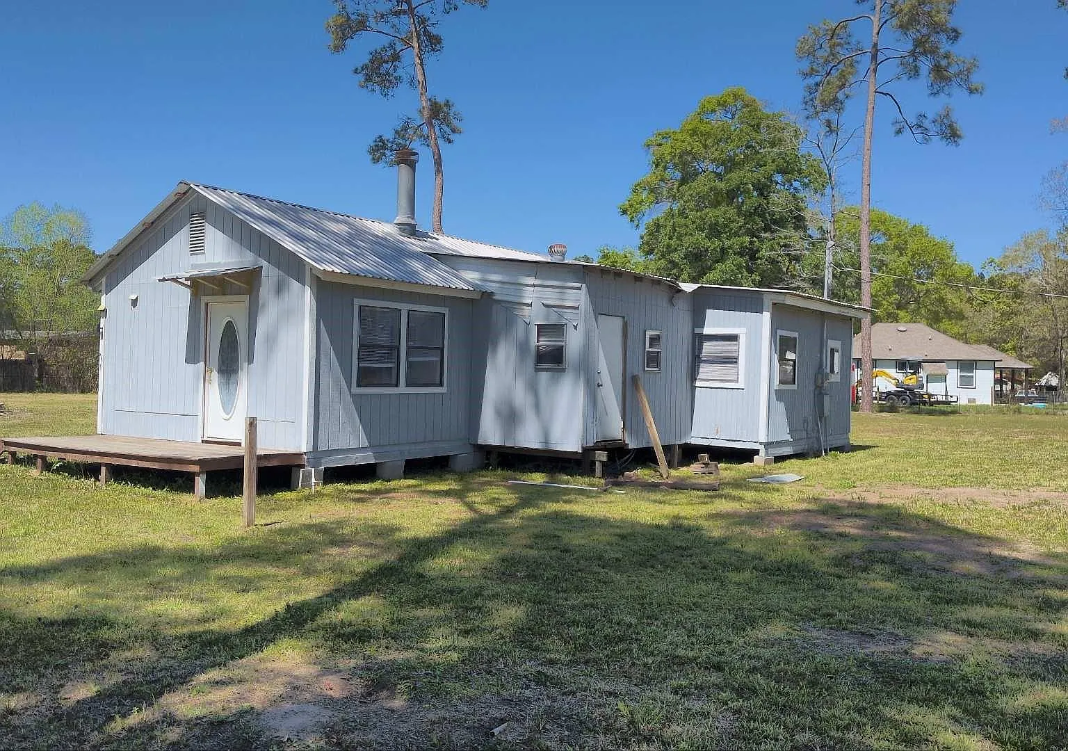 3 bed, 1.0 bath, 928 sqft, $1,475 — Photo 4