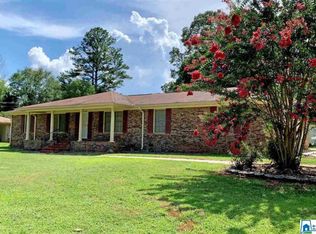 1420 Danbury Ln, Anniston, AL 36207