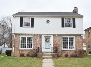 2929 N 68th St, Milwaukee, WI 53210