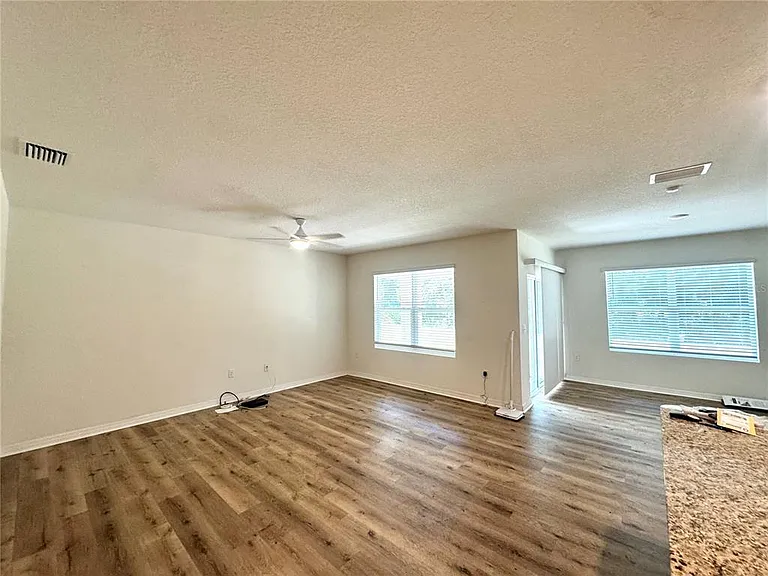 16461 Little Garden Dr — Photo 5