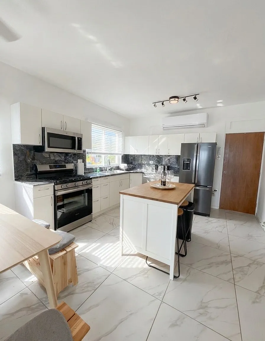 3 bed, $4,000 — Photo 3