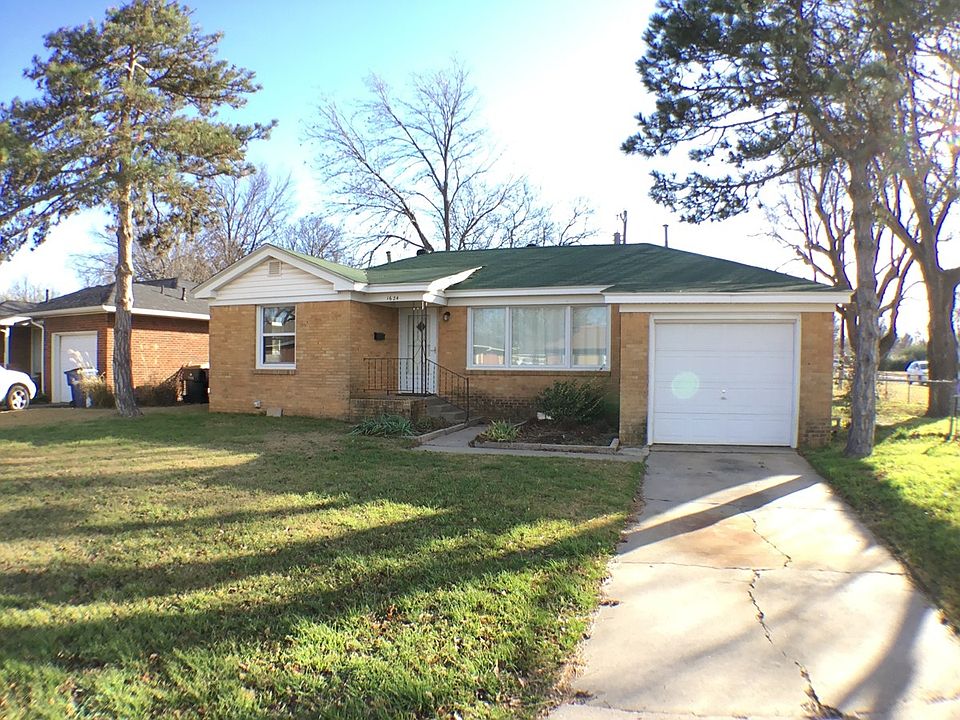 1st image of 1624 Oxford Way
