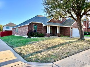 4401 Double Oak Ln, Fort Worth, TX 76123