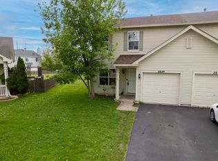 2829 Rebecca Ct, Montgomery, IL 60538