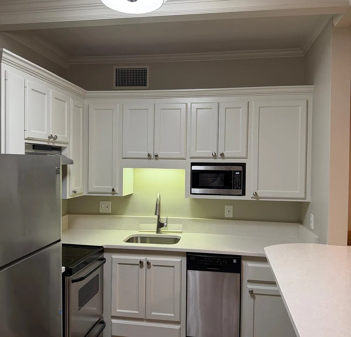 1 bed, 486 sqft, $1,200 — Photo 2