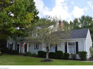 2428 Olde Farm Ln, Hudson, OH 44236