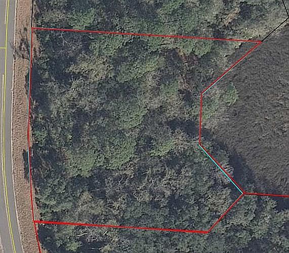 1st image of 90 Foxcreek Blvd