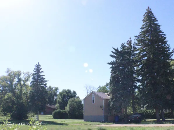 205 Highway 200, Dodge, ND 58625