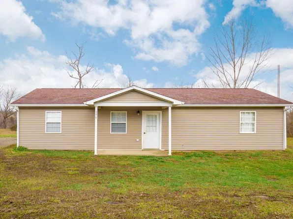 390 Ridgeland Rd, Manchester, OH 45144