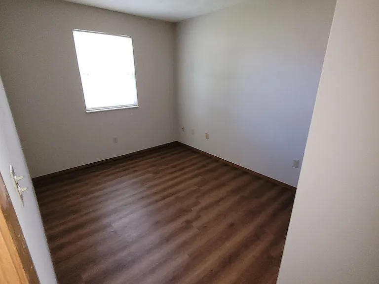 311 Red Bird St #B — Photo 7