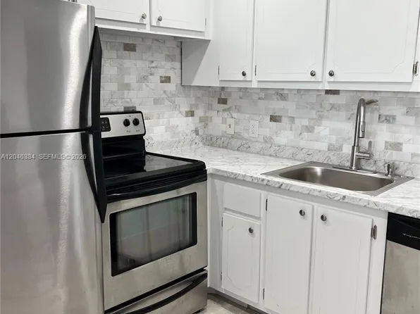 359 Preston E #359-I, Boca Raton, FL 33434