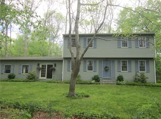 385 Hillsdale Rd, Richmond, RI 02892