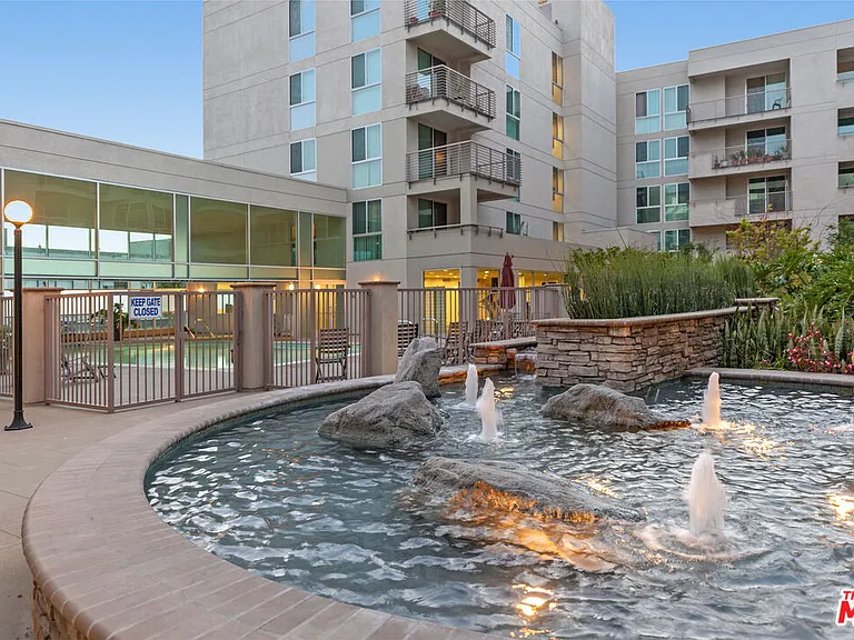 267 S San Pedro St #211 — Photo 30