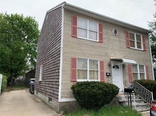 41 Petteys Ave, Providence, RI 02909