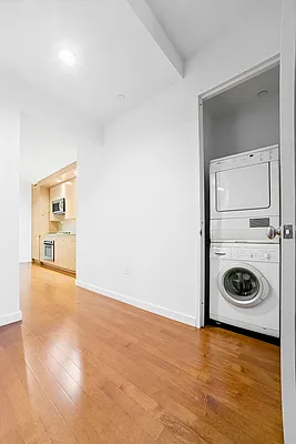 Rented by RELO REDAC INC. | media 13