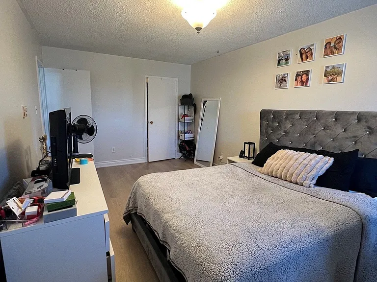 131 Taunton Rd E #409 — Photo 18