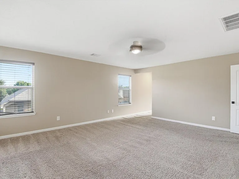 16515 Williamstown Dr — Photo 20