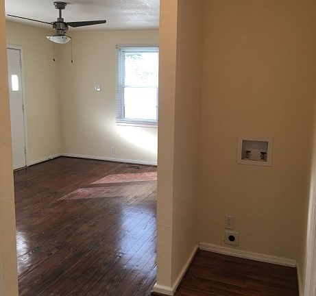 5th image of 629 Greenlawn Ave
