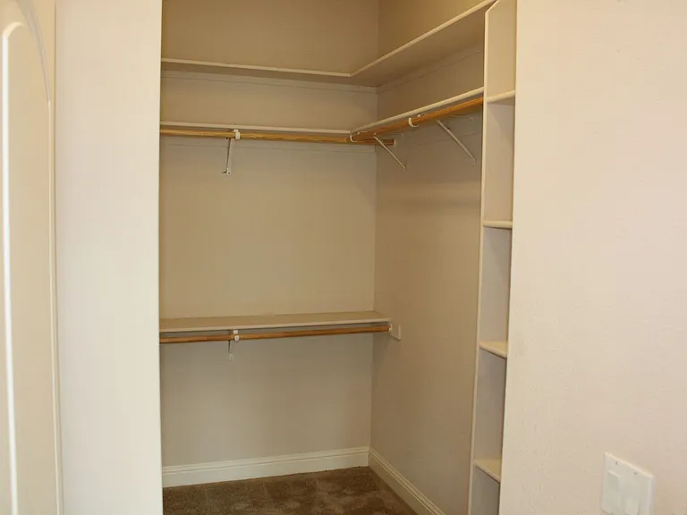 1022 Sunriver Ln — Photo 11
