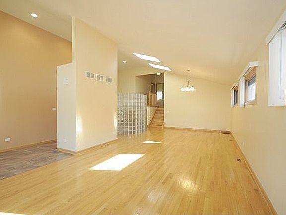 5th image of 6612 W Home Ave