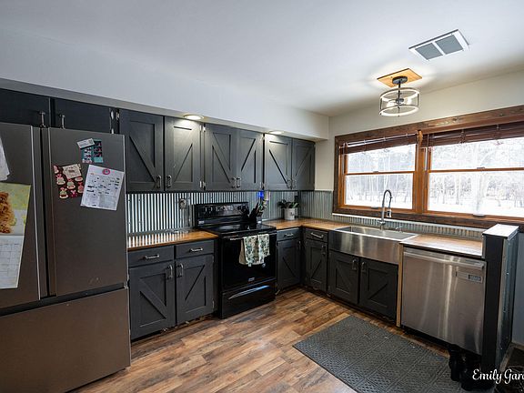 5th image of 4184 Butternut Dr
