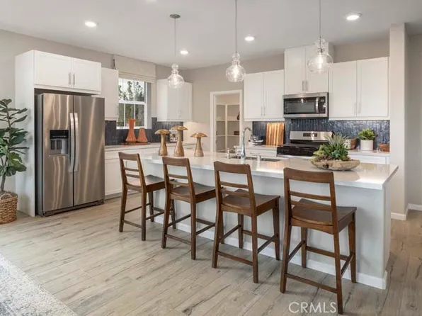 7705 Sienna Springs Loop, Highland, CA 92346