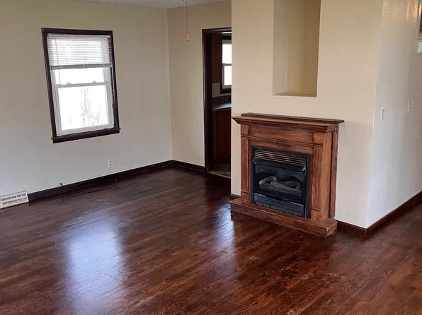 104 Elm St, Waynesville, MO 65583