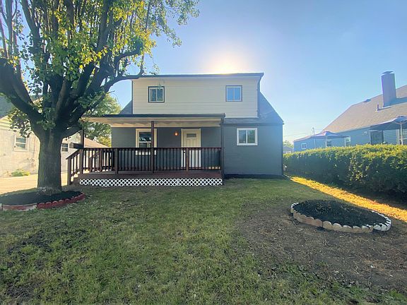 2nd image of 845 Bowman Ave