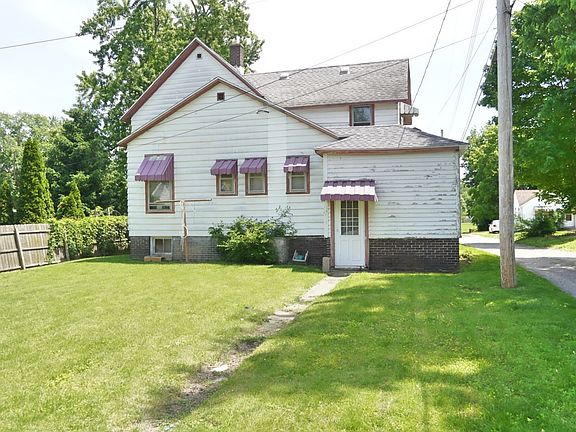 4th image of 313 N 5th St