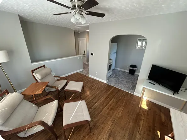 30 Fort St, Athens, OH 45701