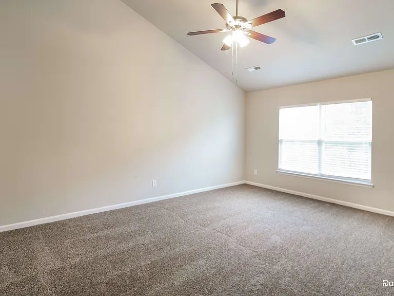 112 Vango Dr — Photo 10