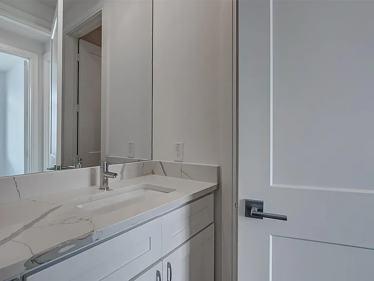 8926 Spring Knoll Forest Dr — Photo 13
