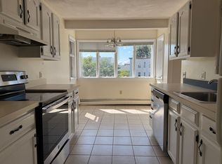 7 North St APT 2A, Somerville, MA 02144