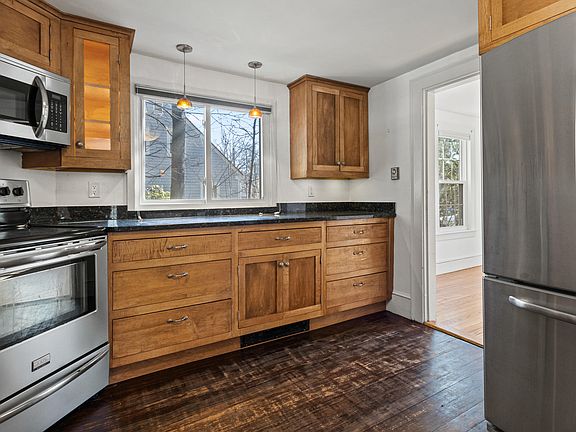3rd image of 75 Kaler Road