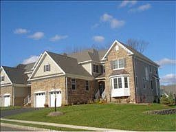 1st image of 22 Kovach Ct