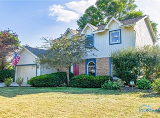 6033 Hawthorne Dr, Sylvania, OH 43560