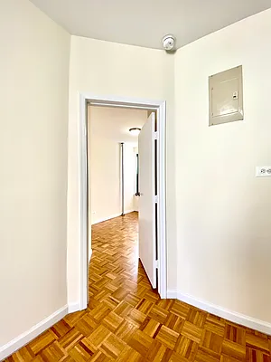Rented by City & Suburban | media 2