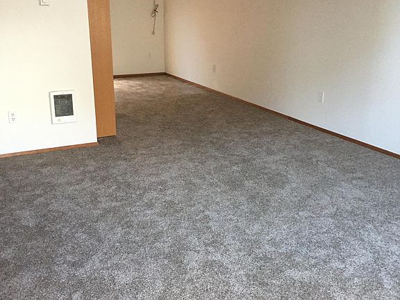 4th image of 1221 S 75th Ave APT D
