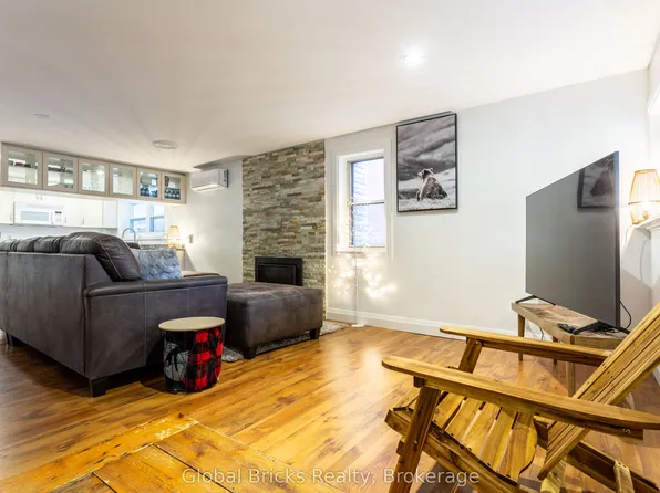 648 10th Line, Innisfil, ON L9S 3N7