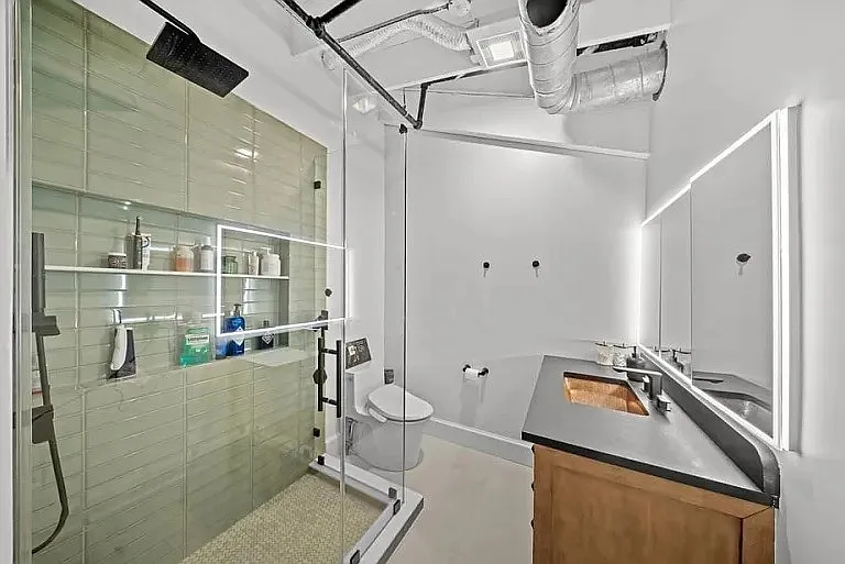 51 Greenwood Ave #7 — Photo 10