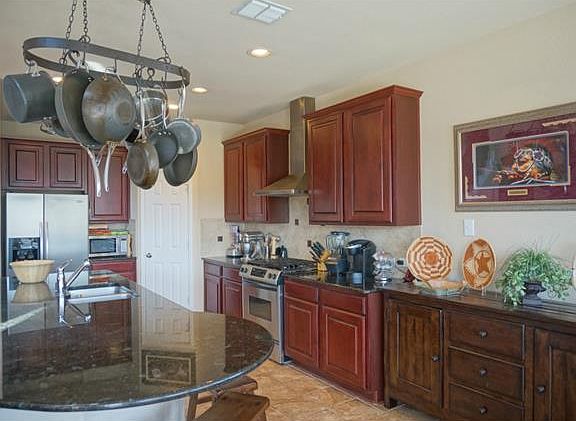 5th image of 4132 Elmgreen Dr
