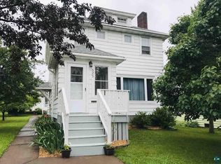 525 11th Ave, Two Harbors, MN 55616